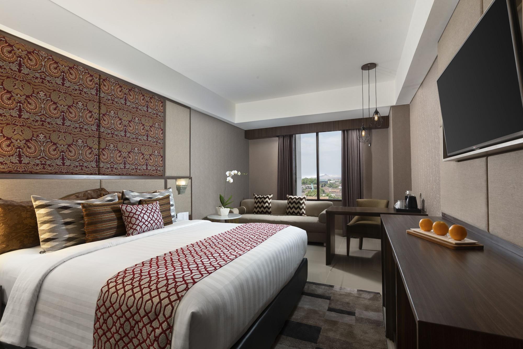 The Alana Hotel & Conference Center Malioboro Yogyakarta By Aston Exterior photo